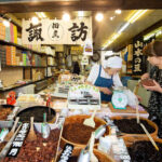 japan-tokyo-exploration-food-street