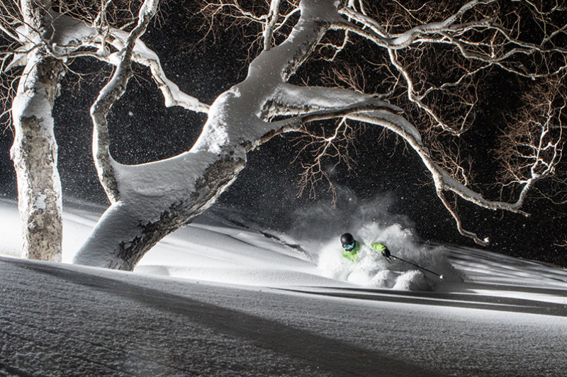 niseko-night-skiing-4