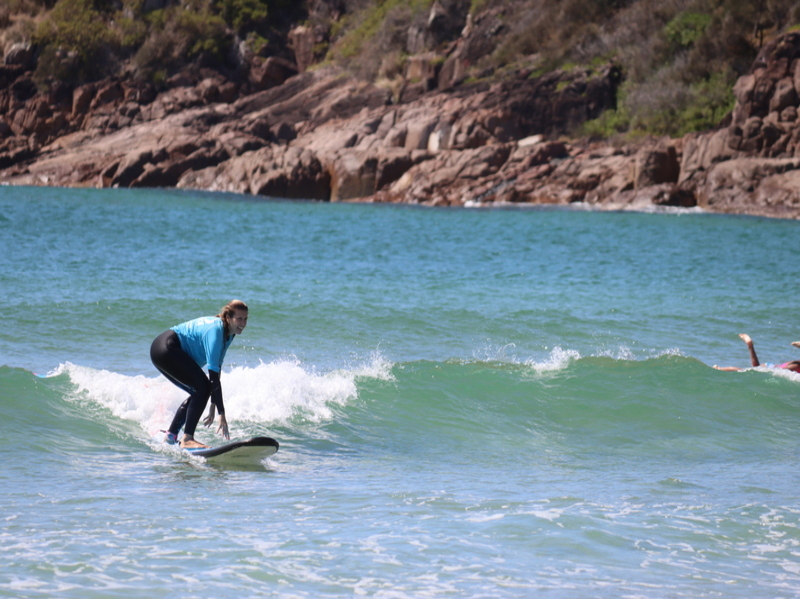 surfing byron bay 1