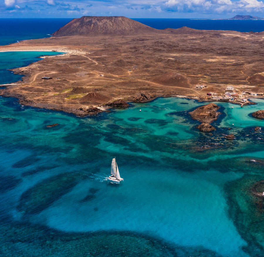 canary-islands-isla-lobos-1-movil-blueroad-team