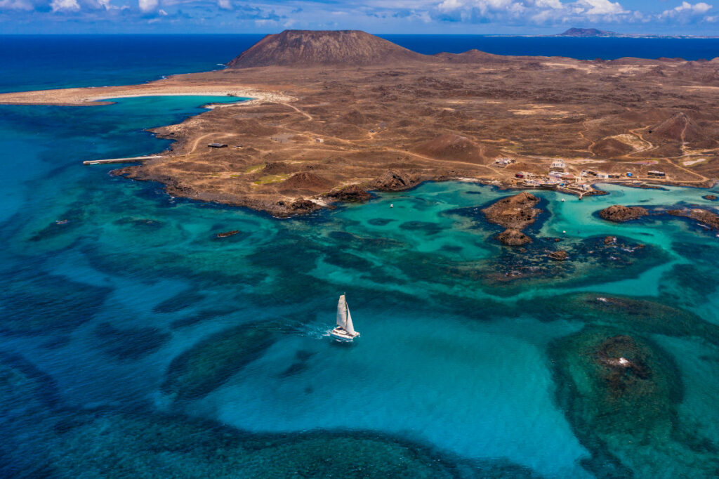 canary-islands-isla-lobos-1-ordenador-blueroad-team