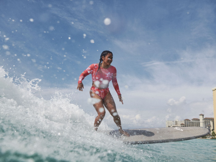 megan-godinez-surfing