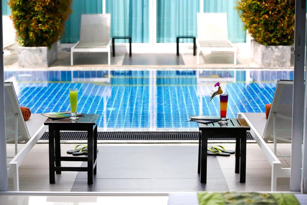 4-the palmery resort 10