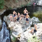 costa-rica-montezuma-waterfalls-people