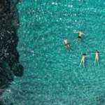 costa-rica-people-swimming